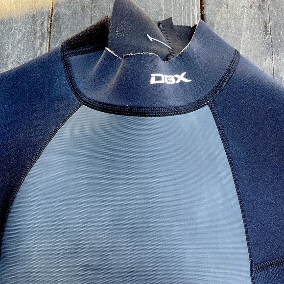 DBX women’s shorty wetsuit, size 10 - Picture 3 of 6